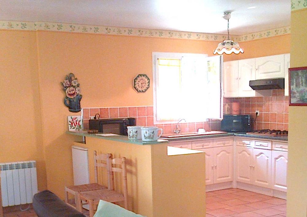 Location Maison Jolie maison meublée avec jardin Mallemoisson