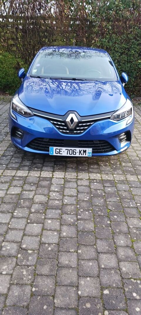 Renault Clio V Clio E-Tech 140 - 21N Intens 2022 occasion Nantes 44300
