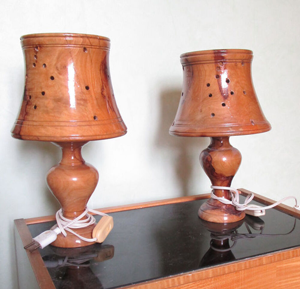 2 lampes de chevet en olivier Dcoration