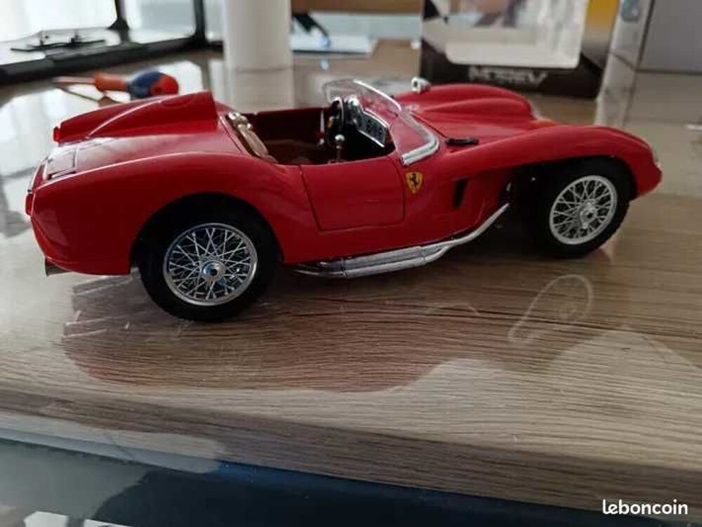 Ferrari Testarossa 1957 1/18 