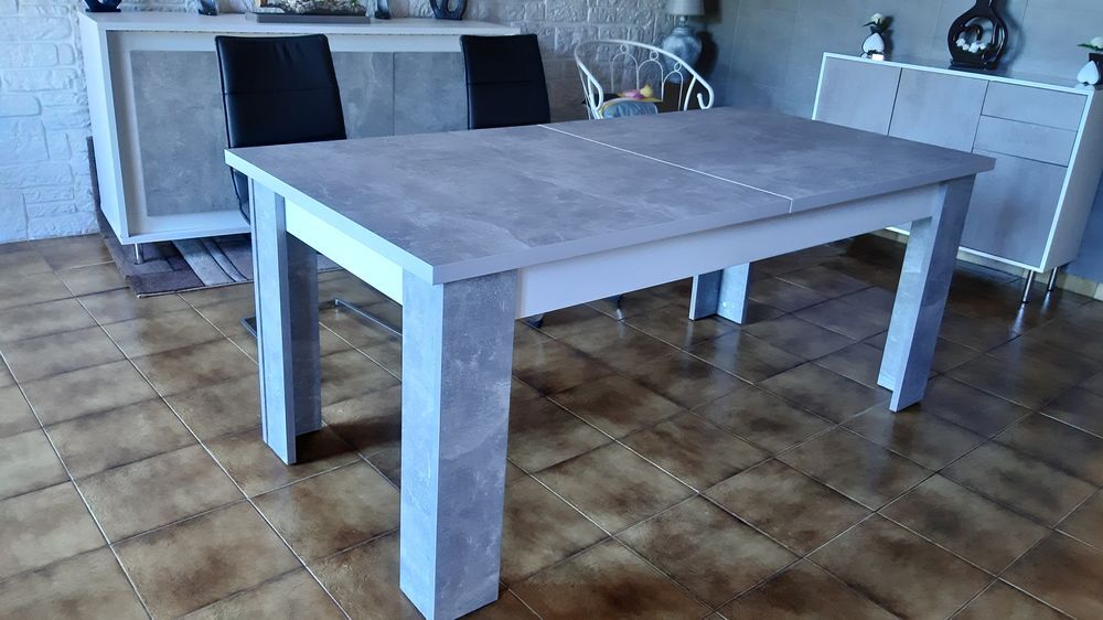 salle a manger couleur gris ciment 4 chaises grise Meubles