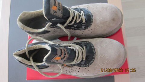 Chaussure de Scurit U POWER AIRTOE Pointure 42 et demi 20 Coquelles (62)
