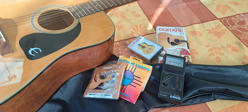 Guitare GIBSON "Epiphone" Instruments de musique