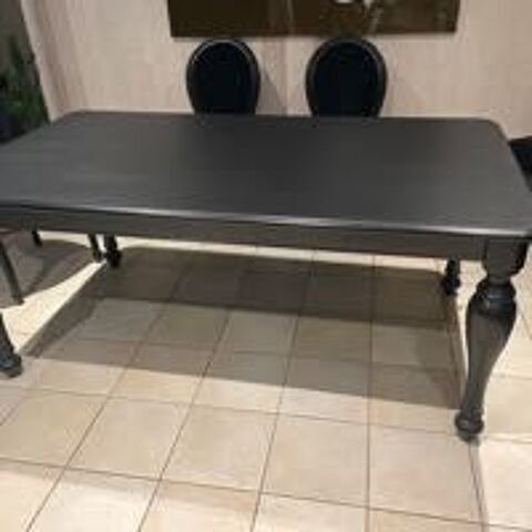 table 350 Moustru (22)