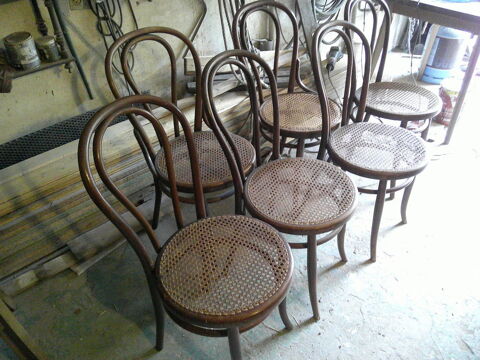 26 chaises de bistrot anciennes 50 Lingolsheim (67)
