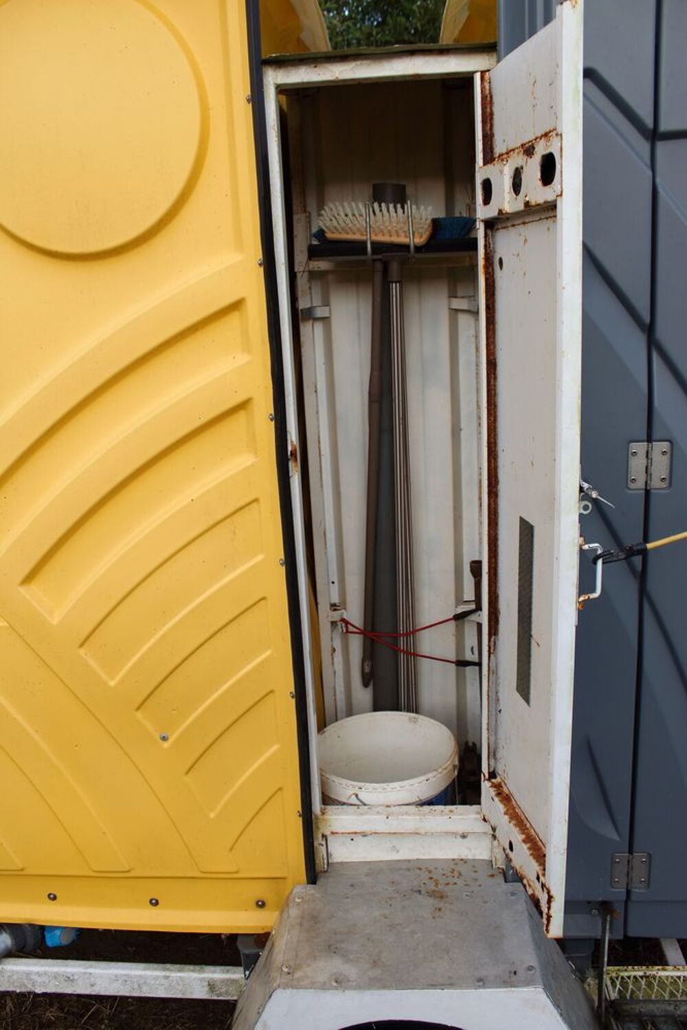 Toilettes chimiques Bricolage