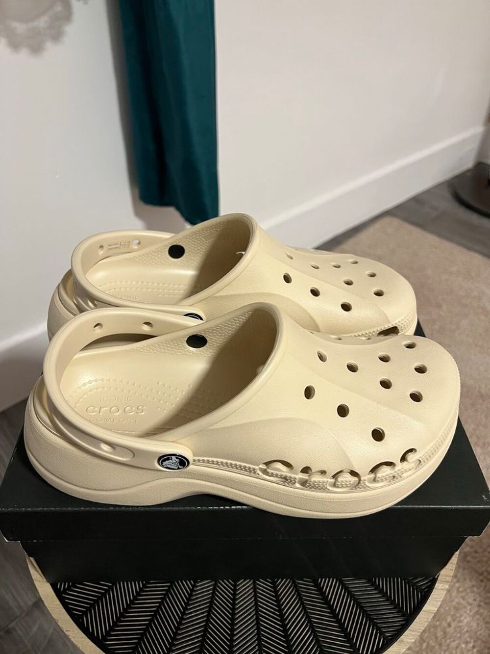 Crocs pour femme neuf taille 39 Chaussures