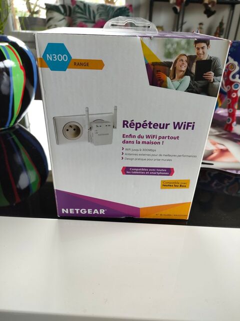 Répéteur Wifi NETGEAR N300. 10 Mantes-la-Jolie (78)