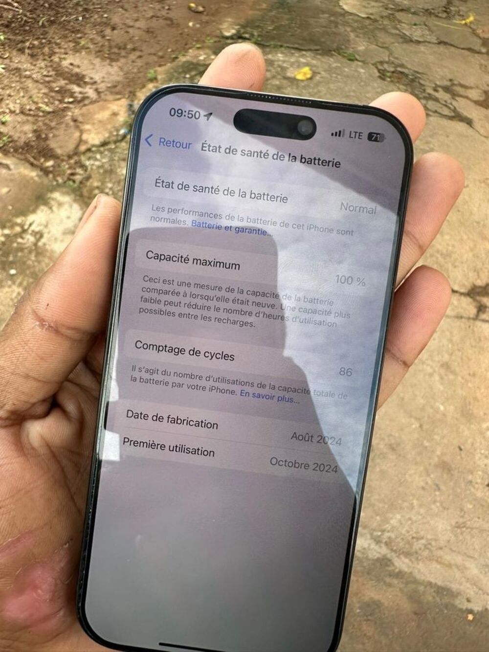 iPhone 16 pro 128 GO 800€ message en pv 0694141979 Téléphones et tablettes