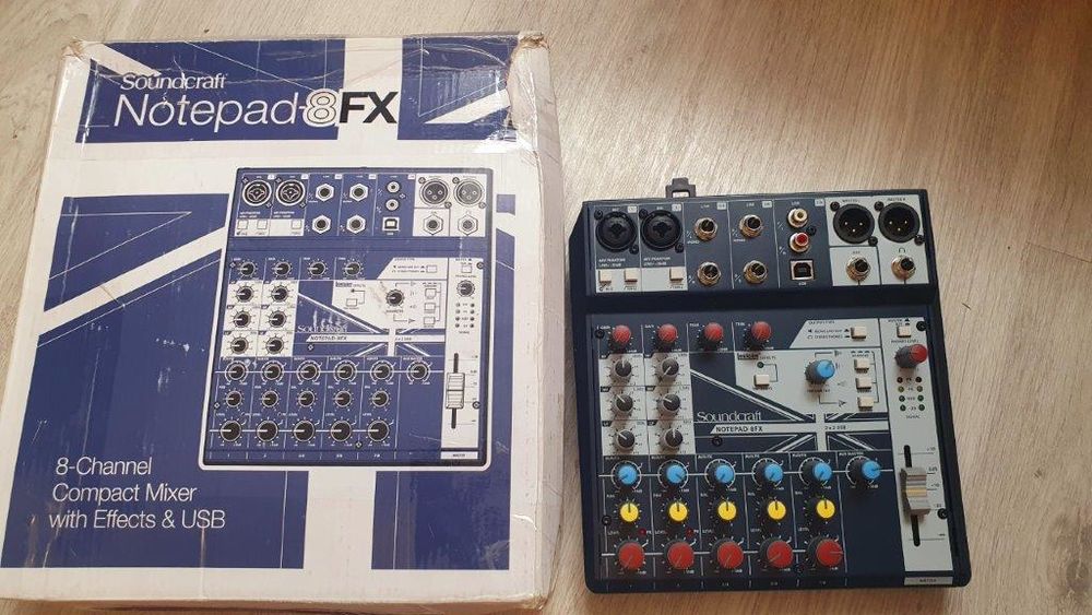 Table de mixage Soundcraft 8FX Instruments de musique