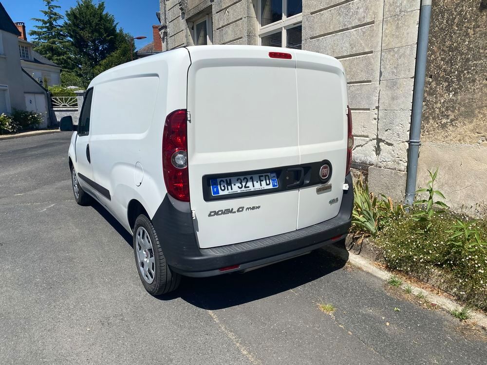 Doblo DOBLO CARGO FT MAXI 1.4 GNV T-JET 120 PRO LOUNGE 2020 occasion 49150 Baug&eacute;