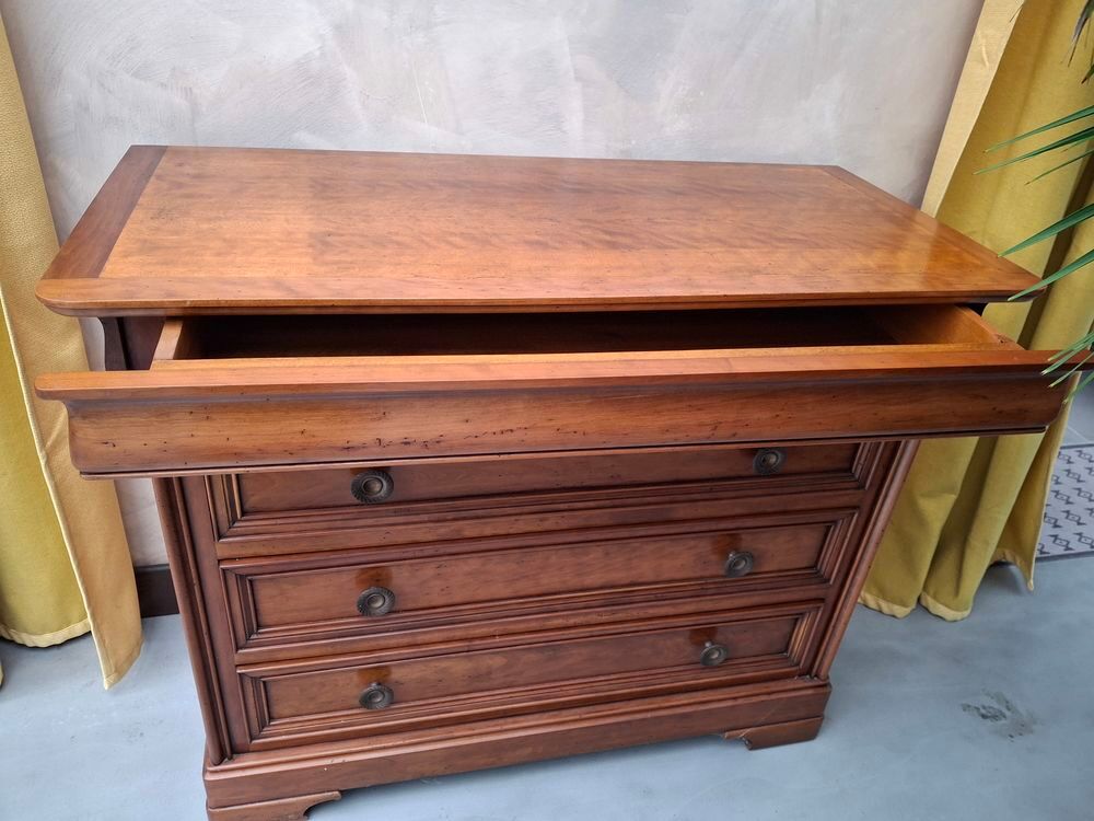 Superbe commode du grand faubourg style Louis Philippe Meubles