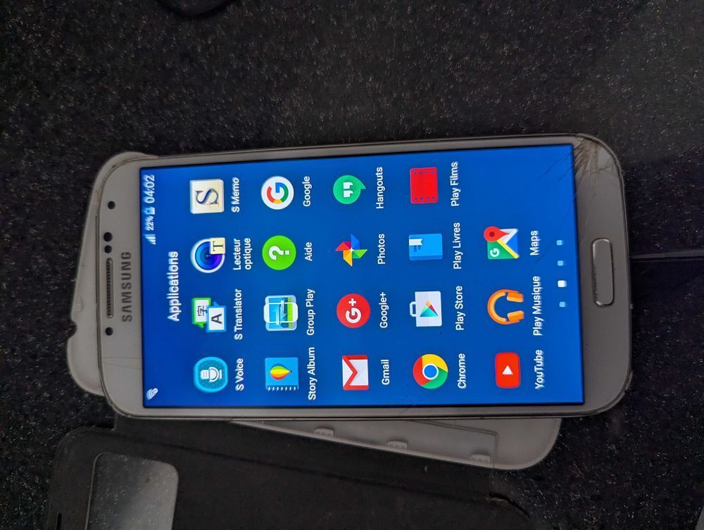 Samsung Galaxy S4 GT-19505 Téléphones et tablettes