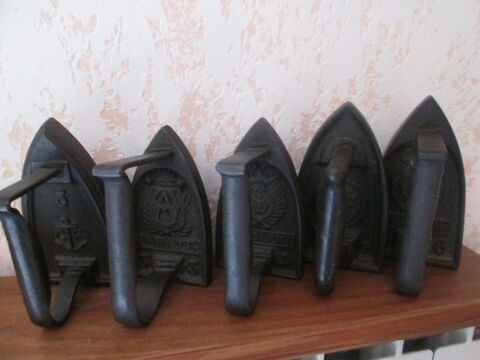 Fers  repasser 10 Frjus (83)