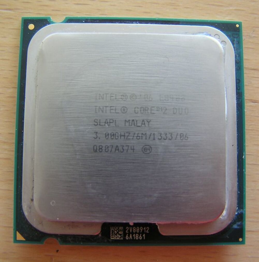 Processeur Intel Core 2 Duo CPU E8400 Matériel informatique