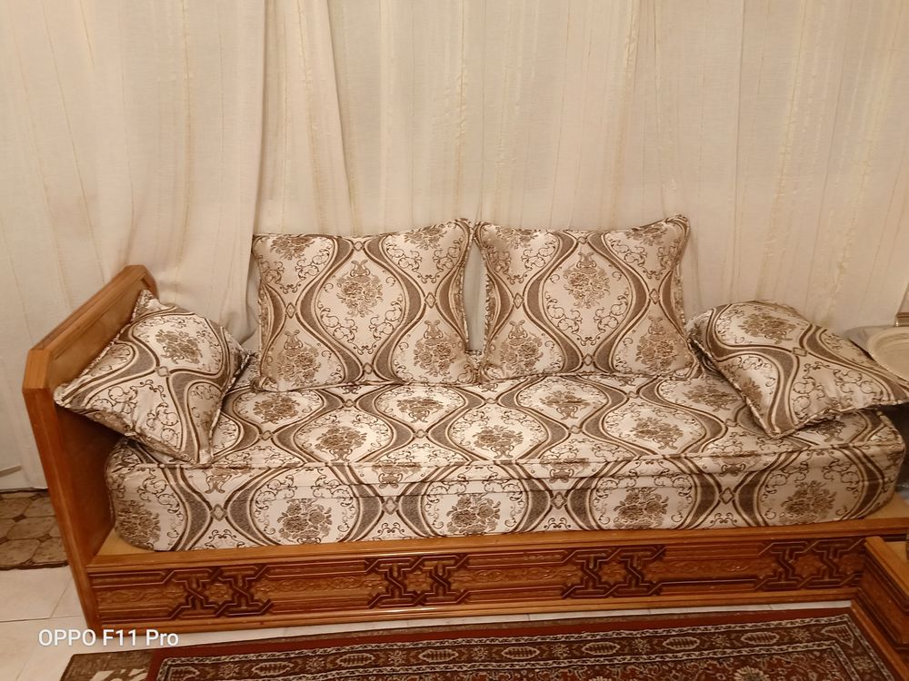 SALON MAROCAIN Meubles