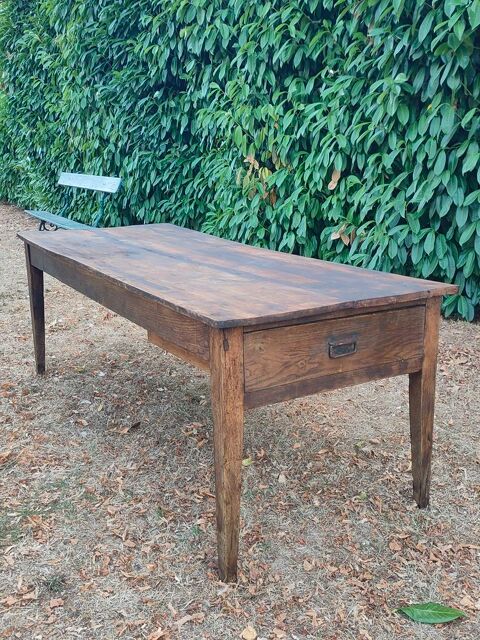 Ancienne table de ferme 450 Avermes (03)