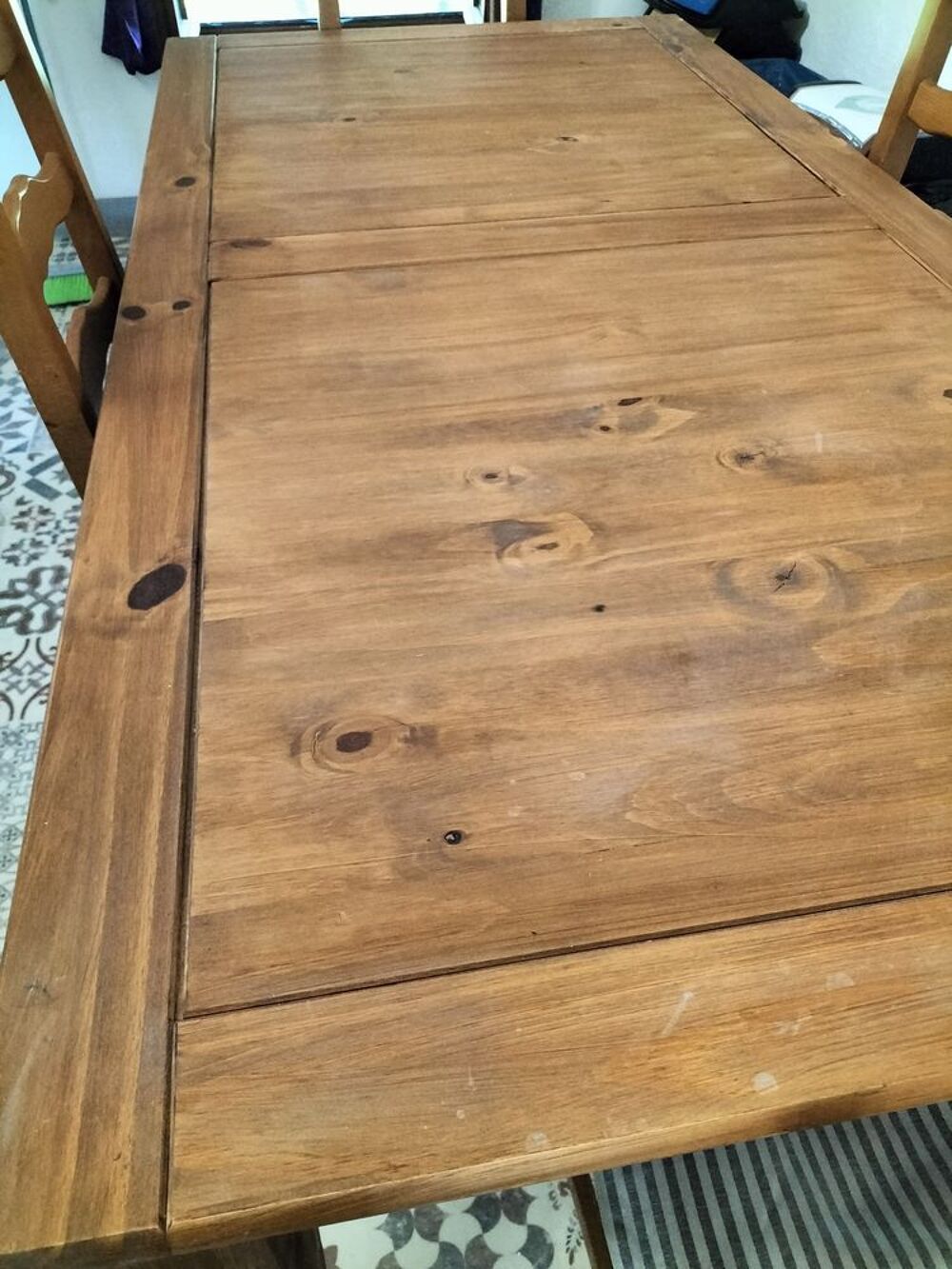 Table et 4chaises Meubles
