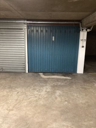  Parking / Garage à vendre 14 m² Paris