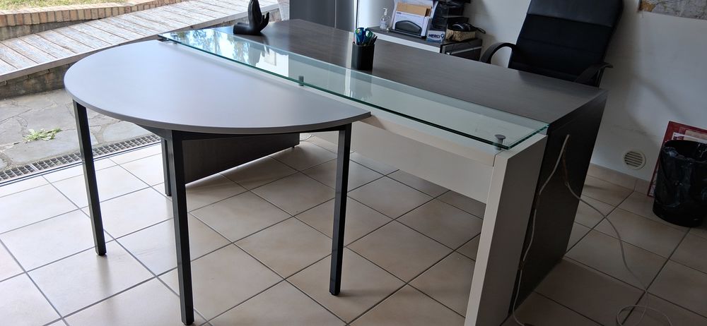BUREAUX ECOLIER ET DIRECTION Meubles