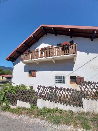  Maison � vendre 7 pi�ces 205 m� Lancrans