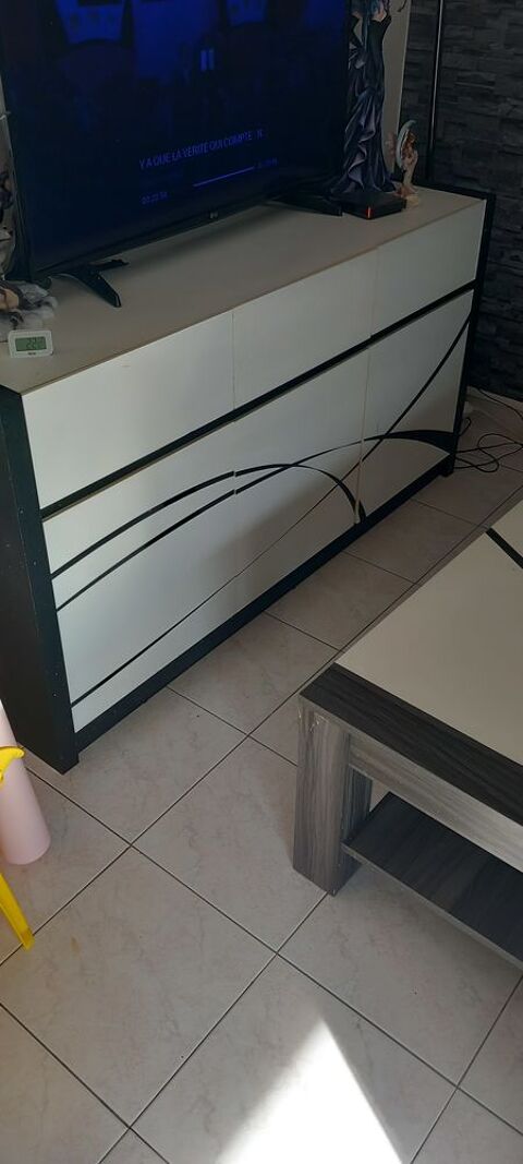 Meuble tv et table basse 90 Bouxires-aux-Dames (54)