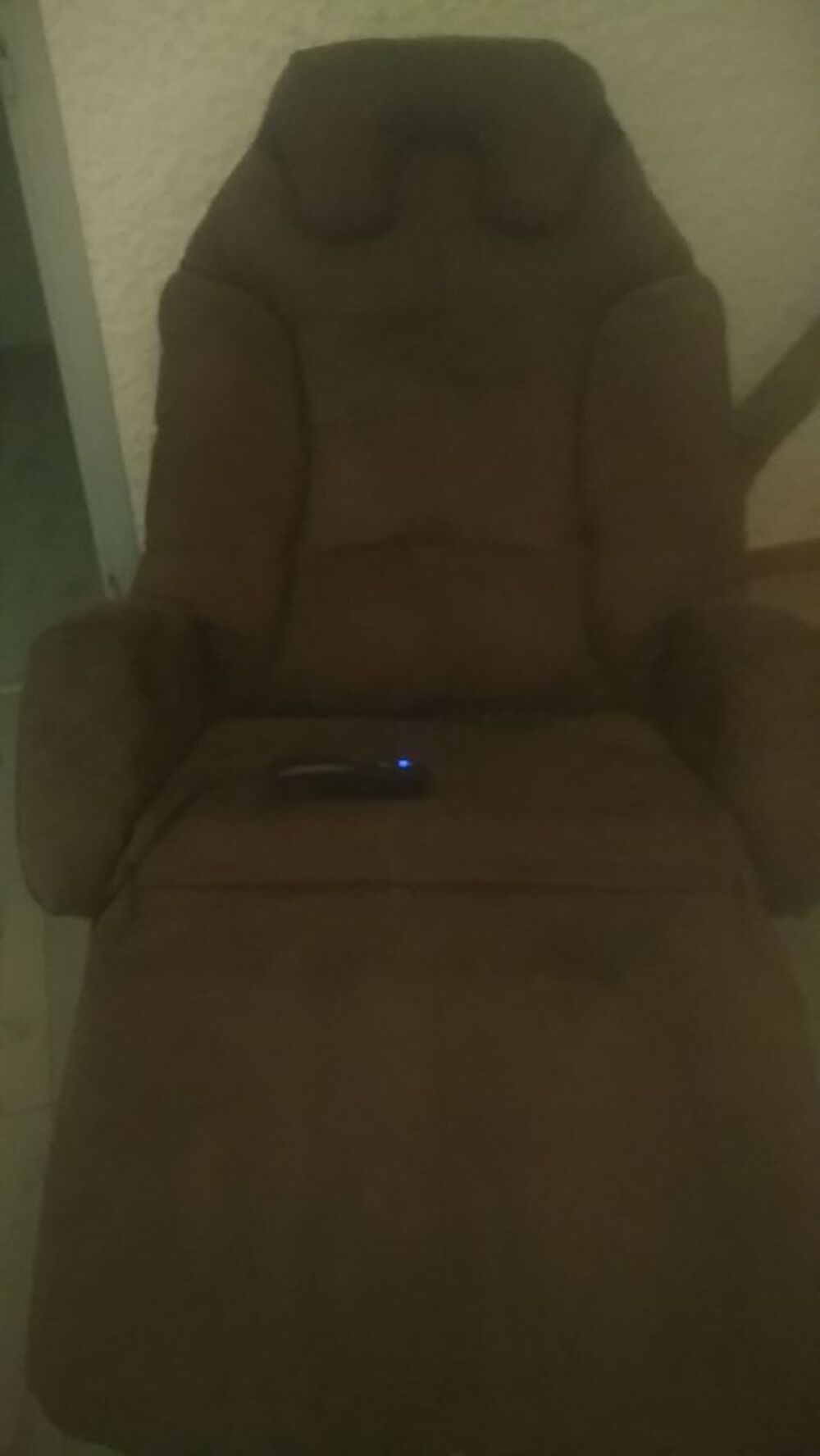 Fauteuil &eacute;lectrique 
Meubles