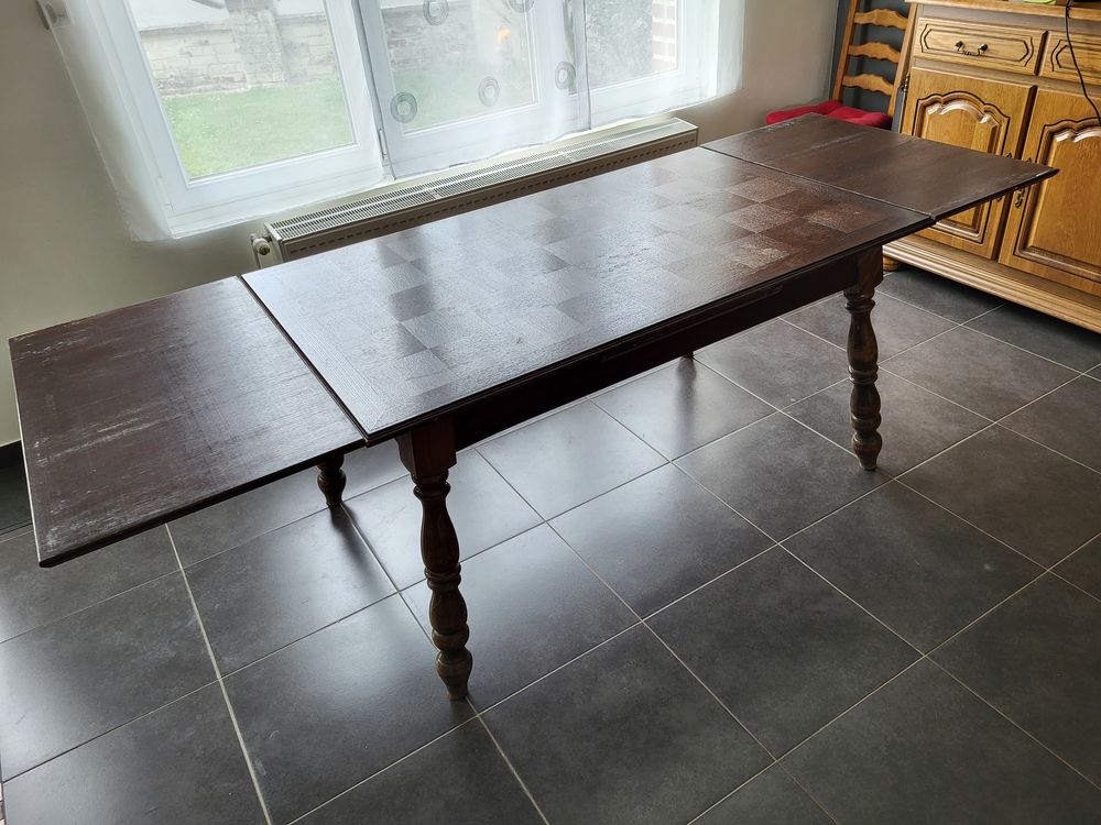 Table de salle &agrave; manger Meubles