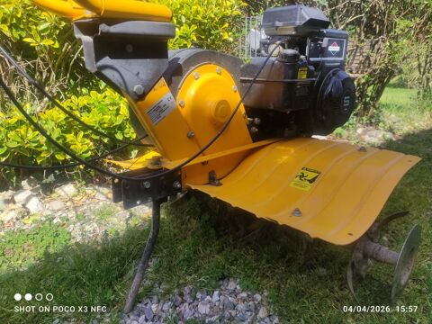 Motoculteur/Motobineuse GRANJA-3,7 KW 6 fraises 200 Saverdun (09)