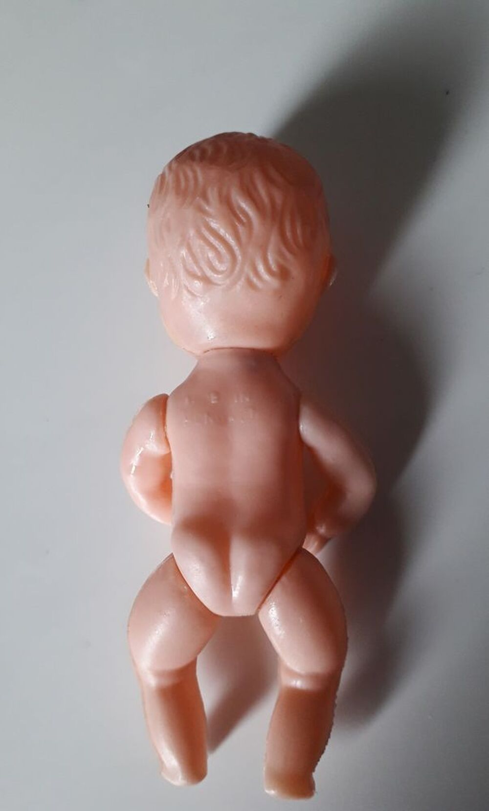 Ancien mini poupon baigneur ( Hong Kong ) 