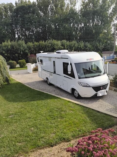 PILOTE Camping car 2017 occasion Corancez 28630
