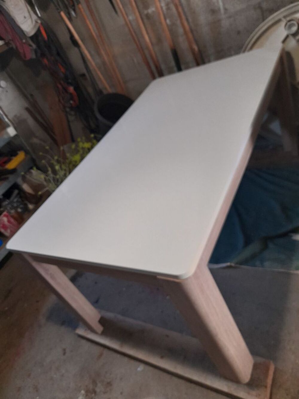 Table de salle &agrave; manger Meubles