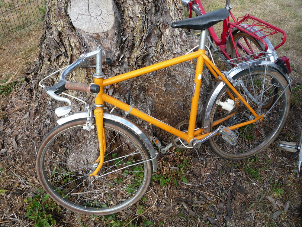 V&eacute;lo ancien/mini v&eacute;lo Peugeot/Hellum/Mikksson Vélos