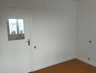  Appartement à louer 2 pièces 44 m²