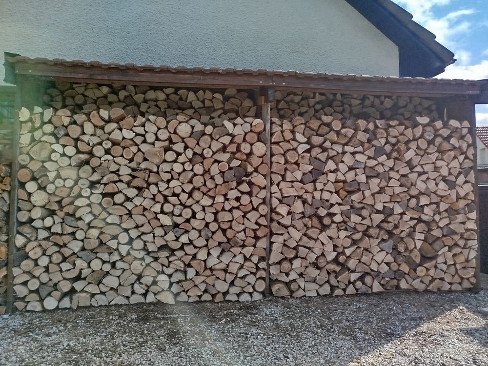 Bois de chauffage 33cm sec de 3 ans Bricolage
