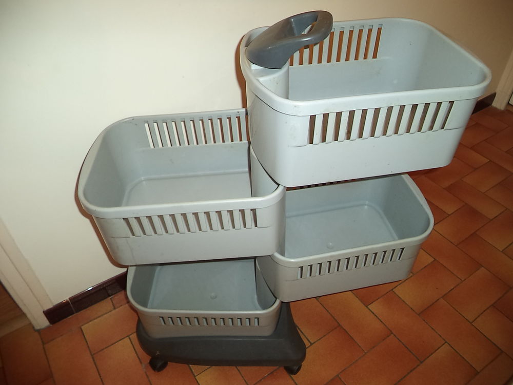 Meuble servante sur roulettes Meubles