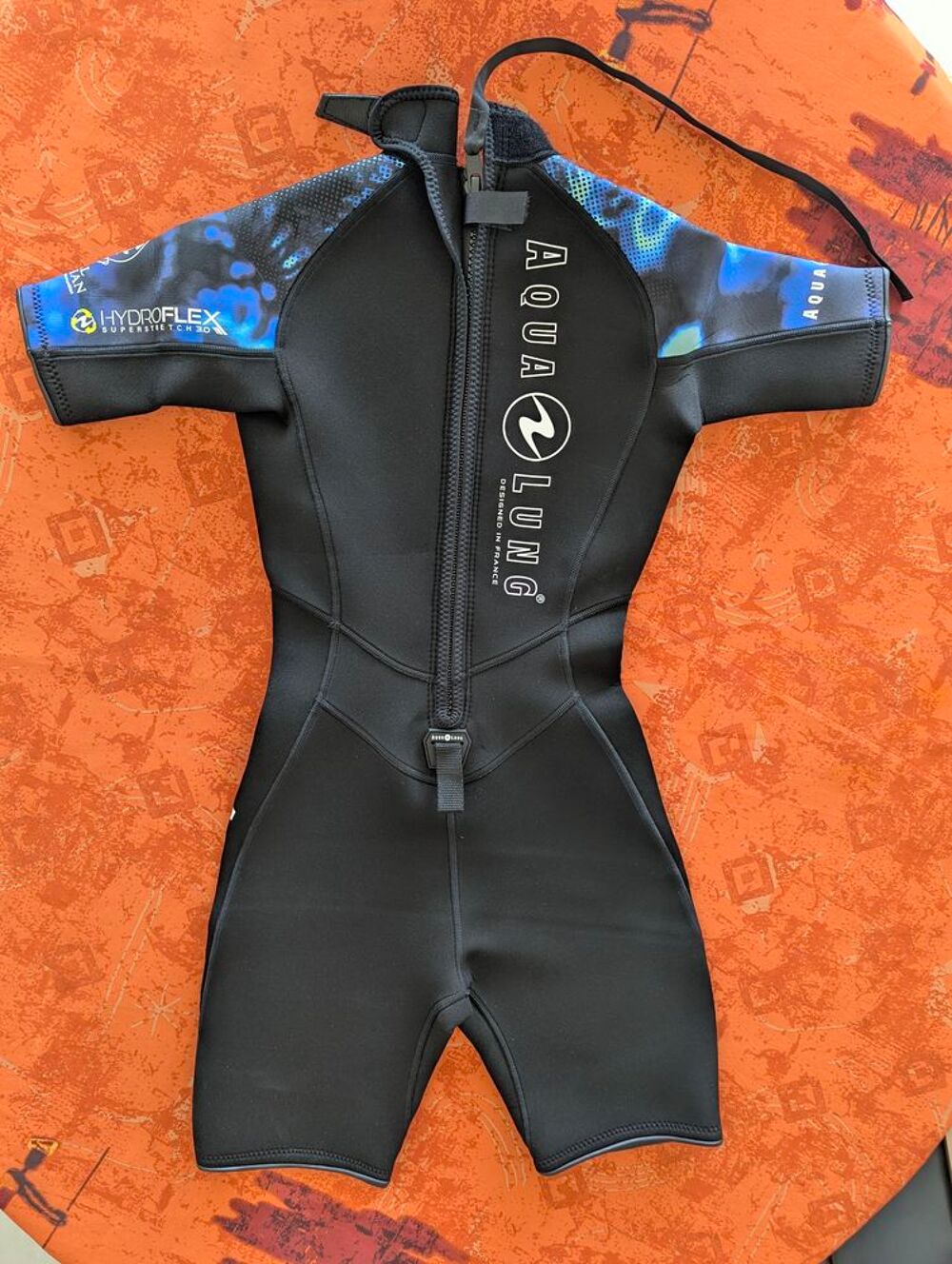 SHORTY FEMME/FILLE AQUALUNG 3 MM NEUF Sports
