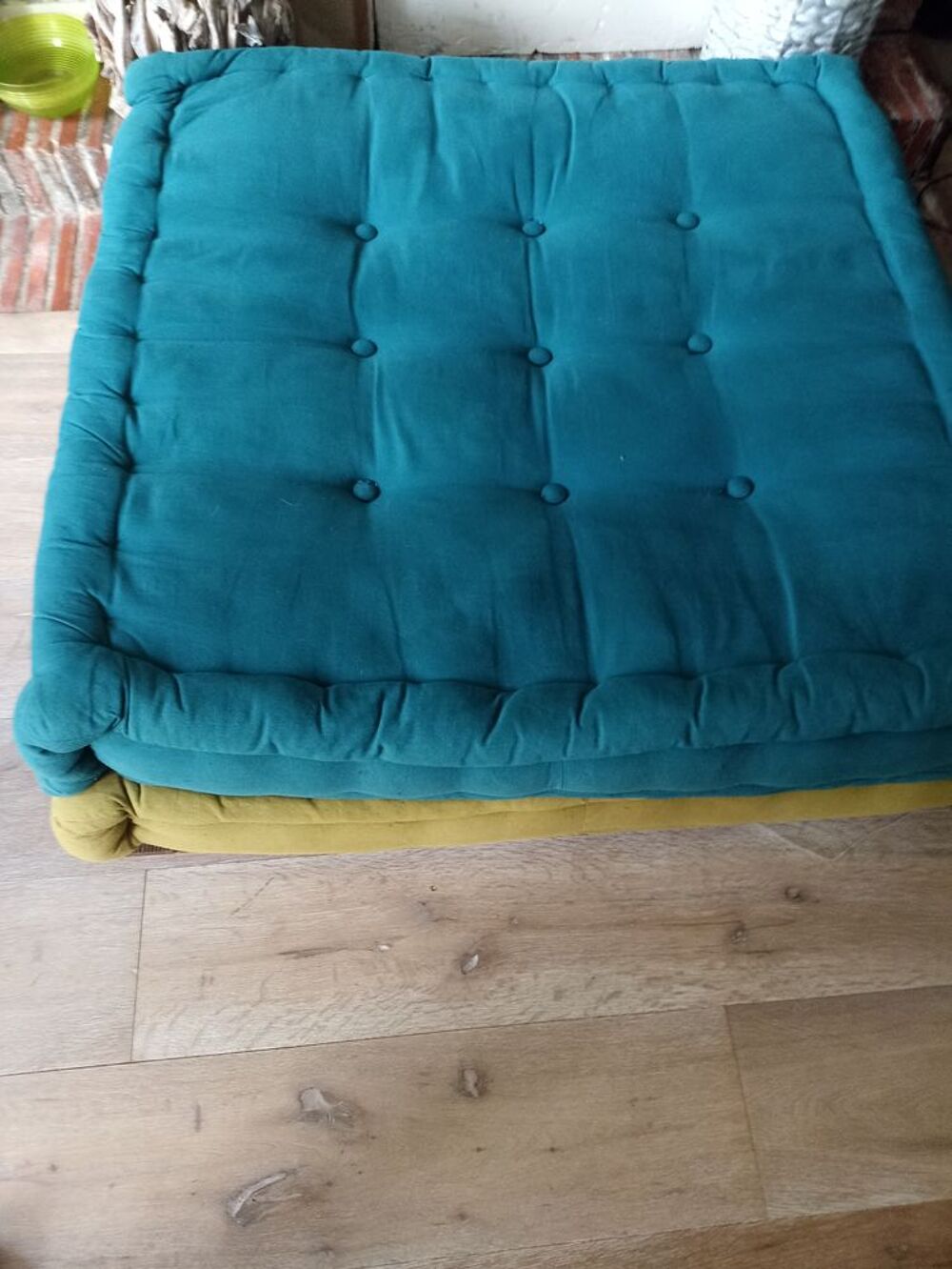 COUSSINS DE SOL POUFS Meubles