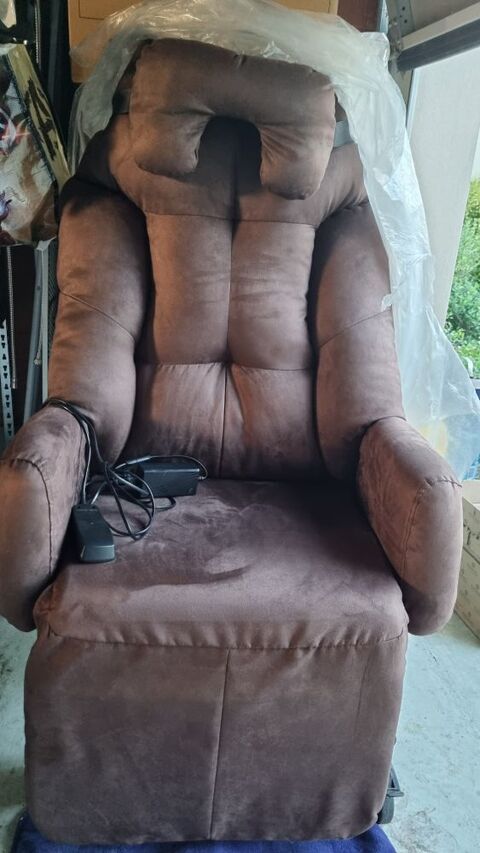 Fauteuil �lectrique massage, neuf  toujours avec emballage pas utiliser jamais . 250 Cugnaux (31)