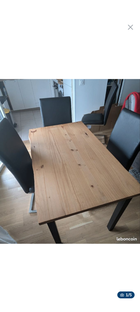 Table bois massif et chaise simili cuir 250 Bordeaux (33)