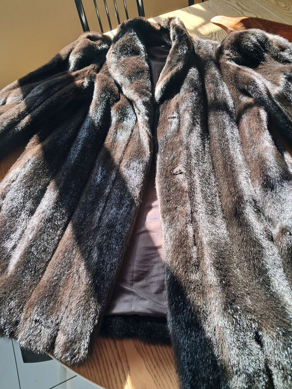 Manteau en fausse fourrure Vêtements