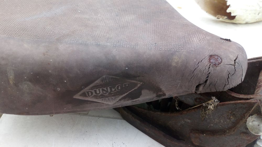 Selle Moto Ancienne ! Décoration