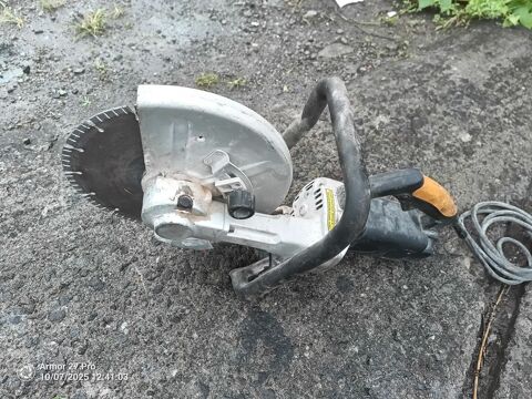 Scie bton 200 Fort-de-France (97)