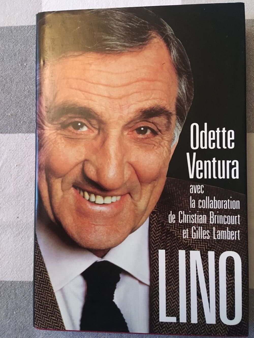 LINO VENTURA Livres et BD