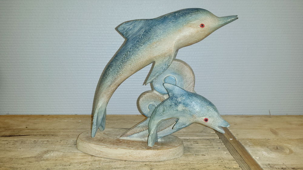 Statuette de DAUPHINS en bois peint 25 x 25 x 10 Décoration