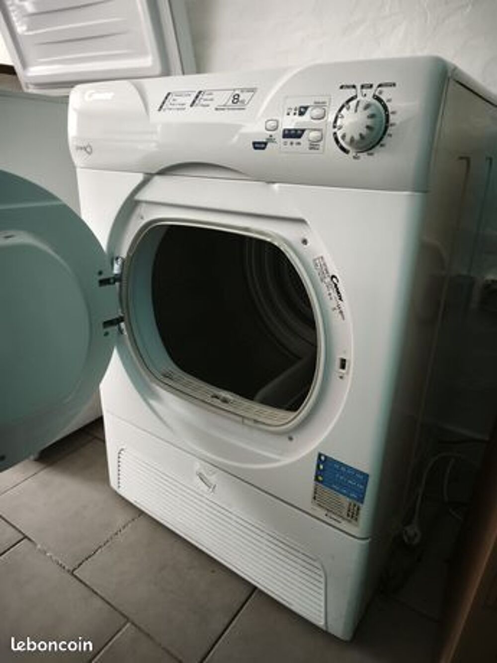 SECHE LINGE CANDY POSE LIBRE Electroménager