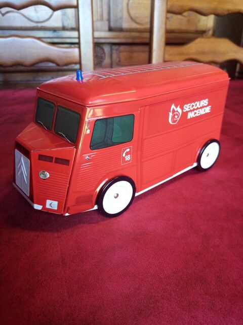 Camion Citro�n type H des pompiers 15 Avermes (03)
