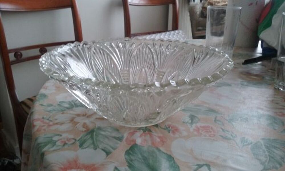Saladier - Coupe &agrave; fruits verre d&eacute;cors grav&eacute;s Cuisine