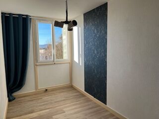  Appartement � vendre 3 pi�ces 56 m� Lyon