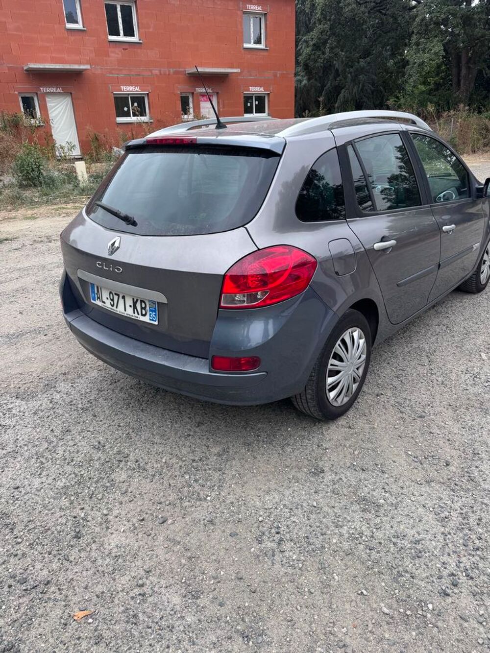 Clio III Clio 1.5 dCi 85 eco2 Dynamique 2010 occasion 31120 Roques